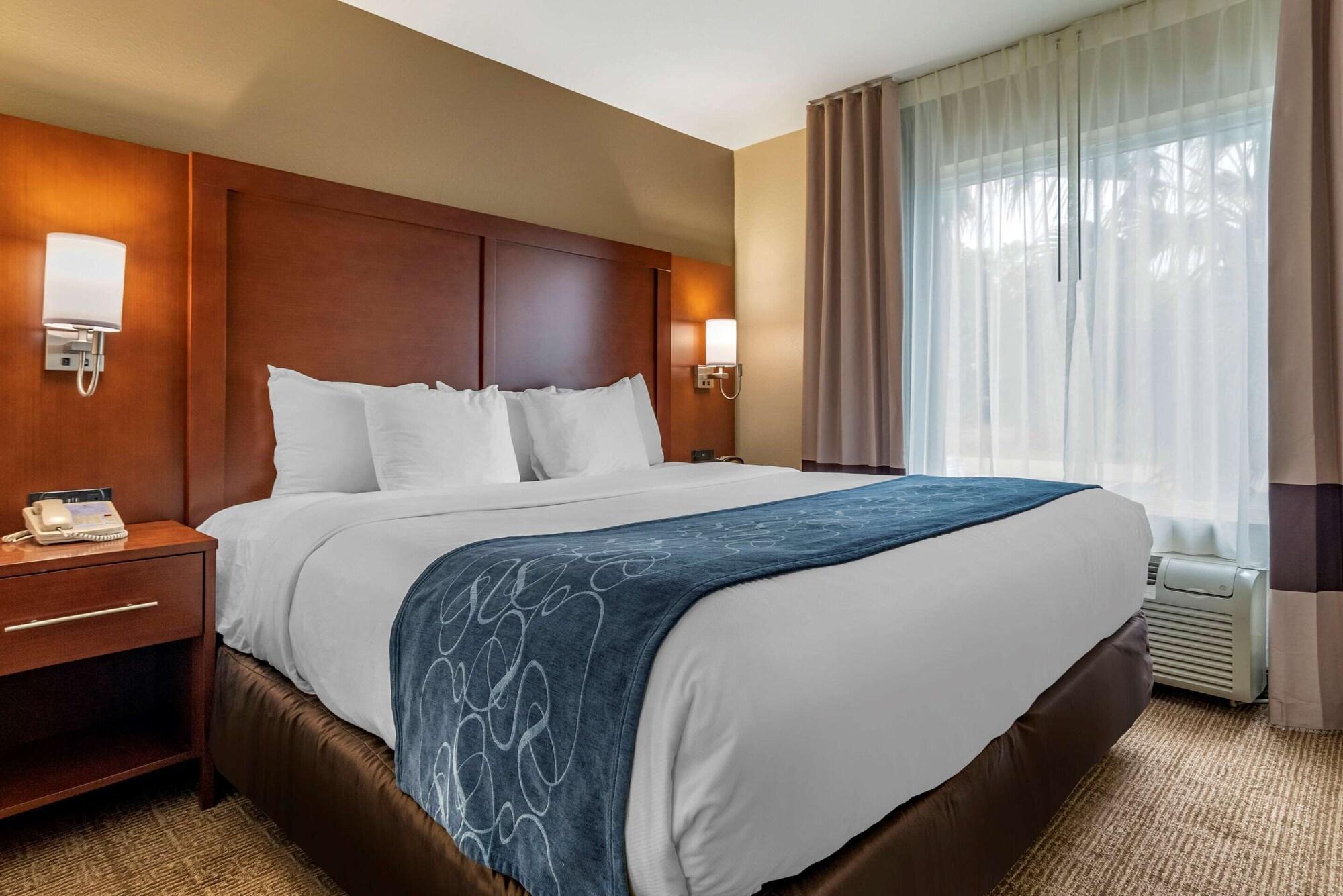 Comfort Suites Niceville Near Eglin Air Force Base Екстериор снимка